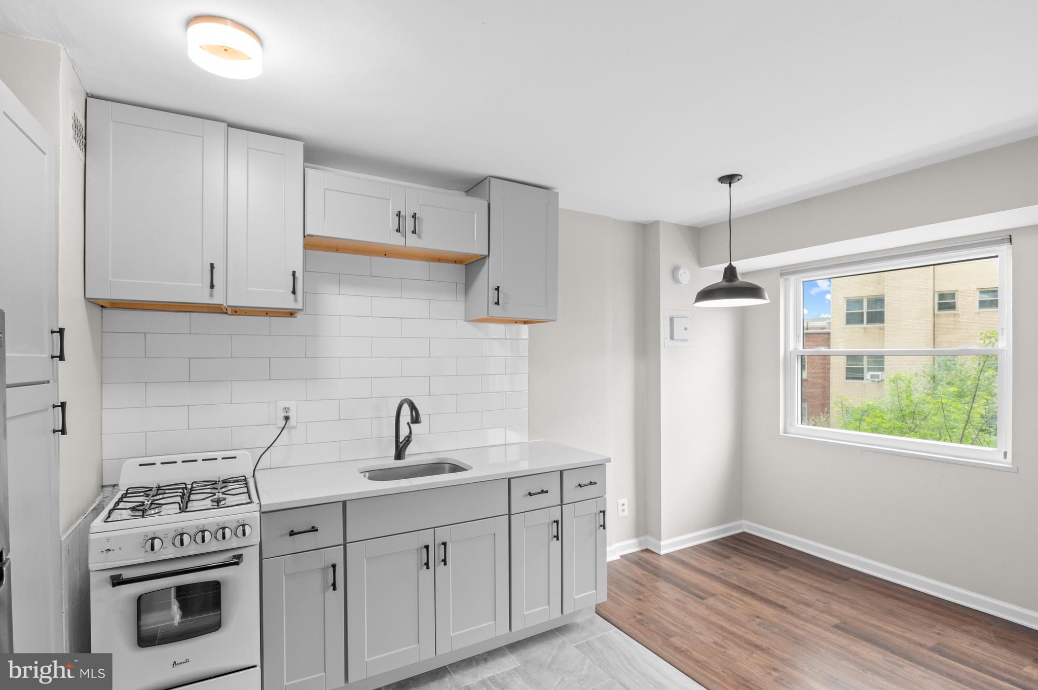 ADAMS MORGAN - Residential