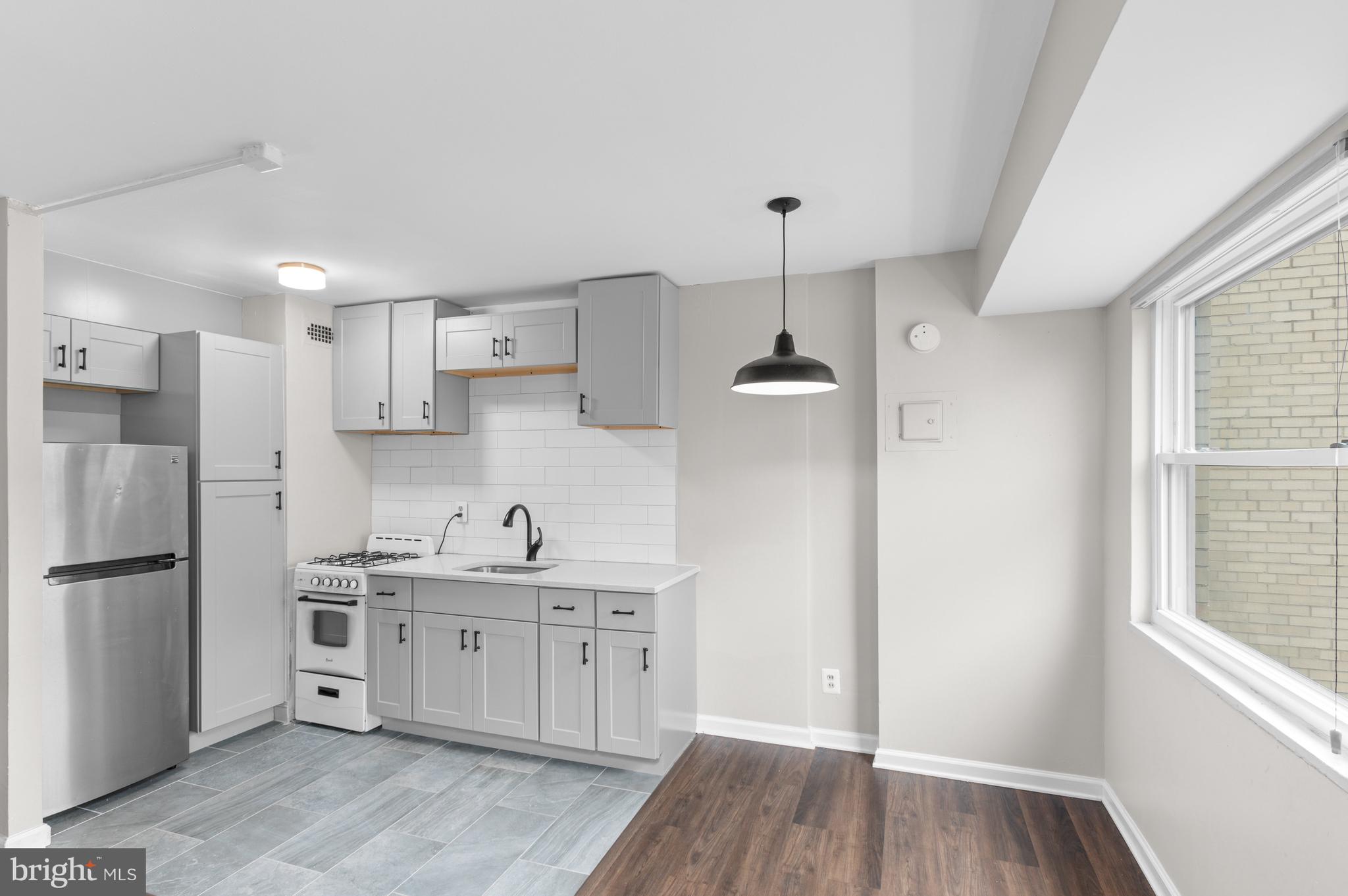 ADAMS MORGAN - Residential