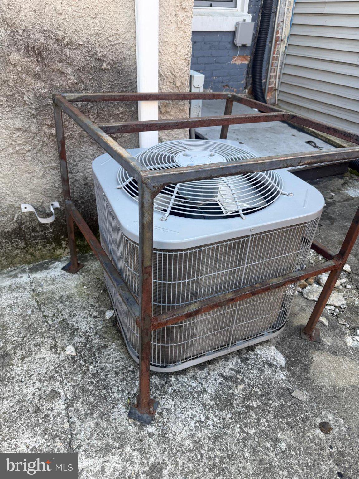 EDMONDSON VILLAGE - Residential