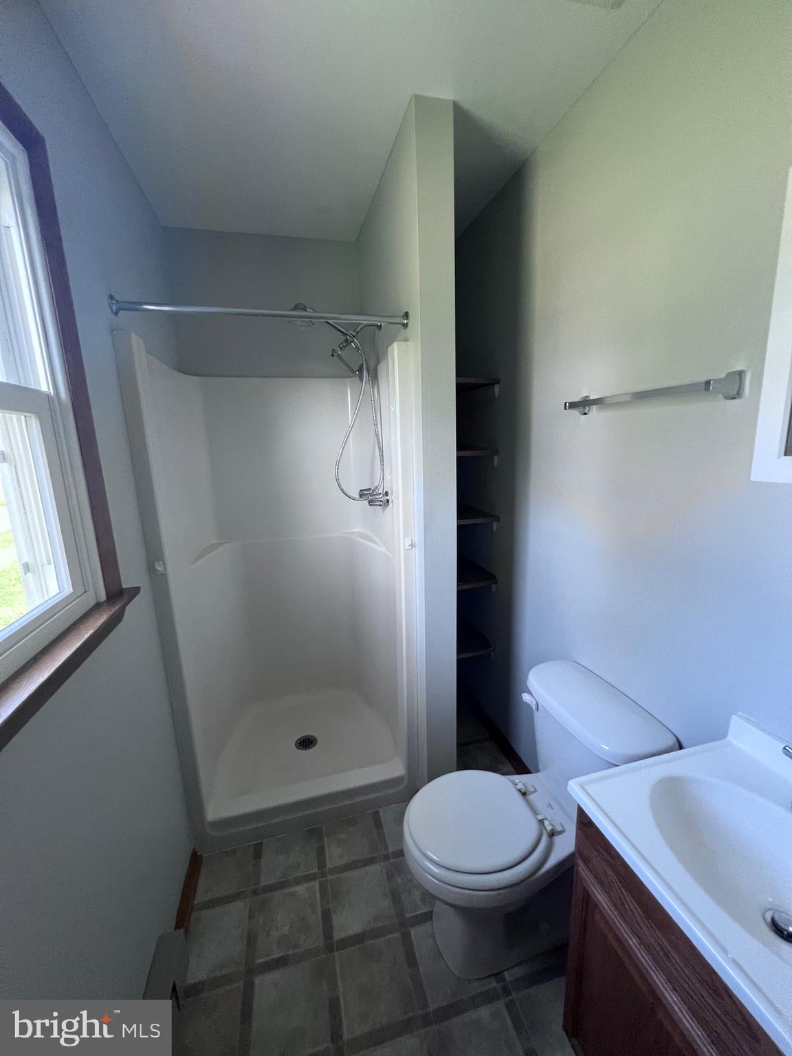 DEVLIN SQUARE - Residential Lease