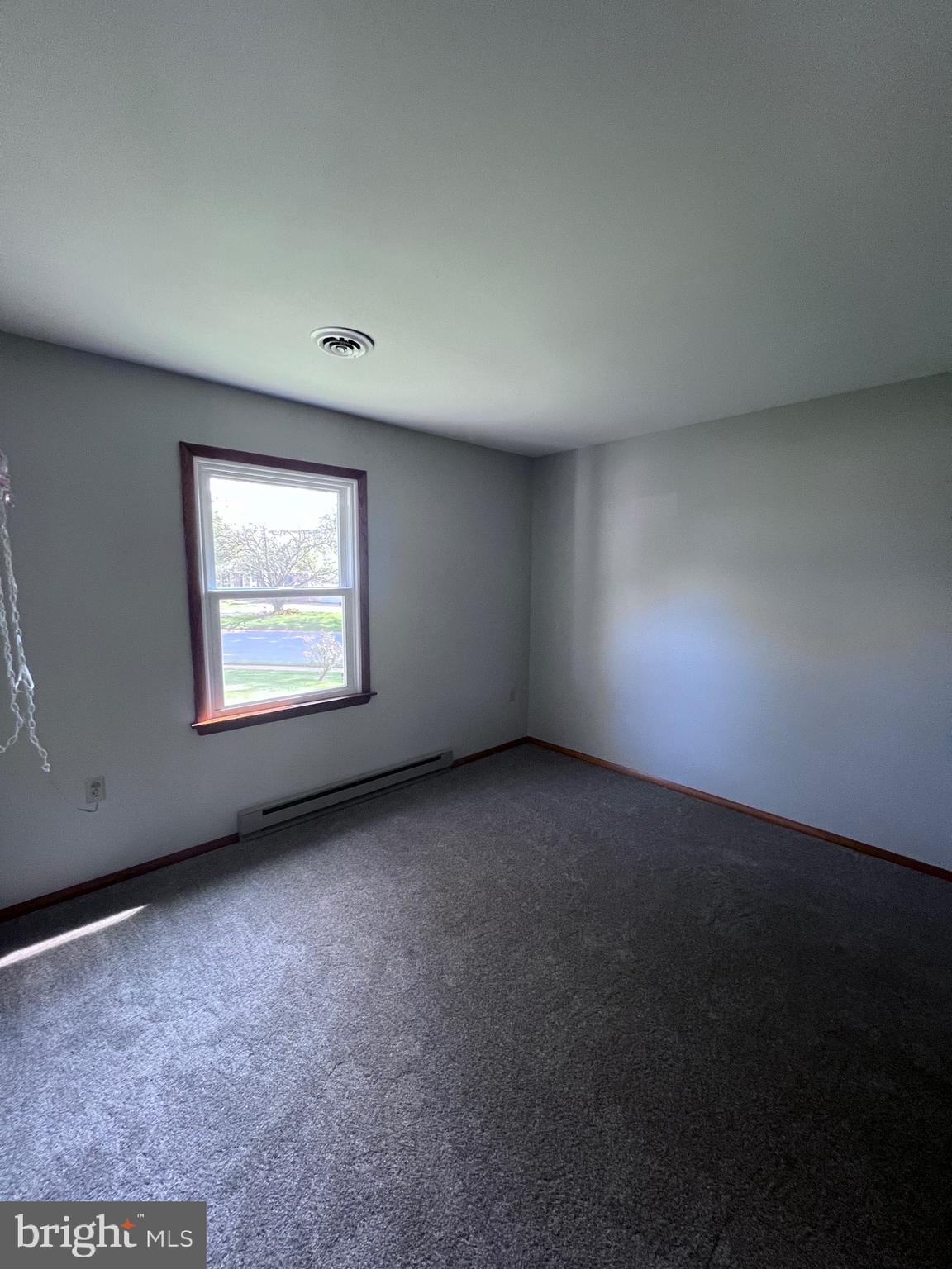 DEVLIN SQUARE - Residential Lease