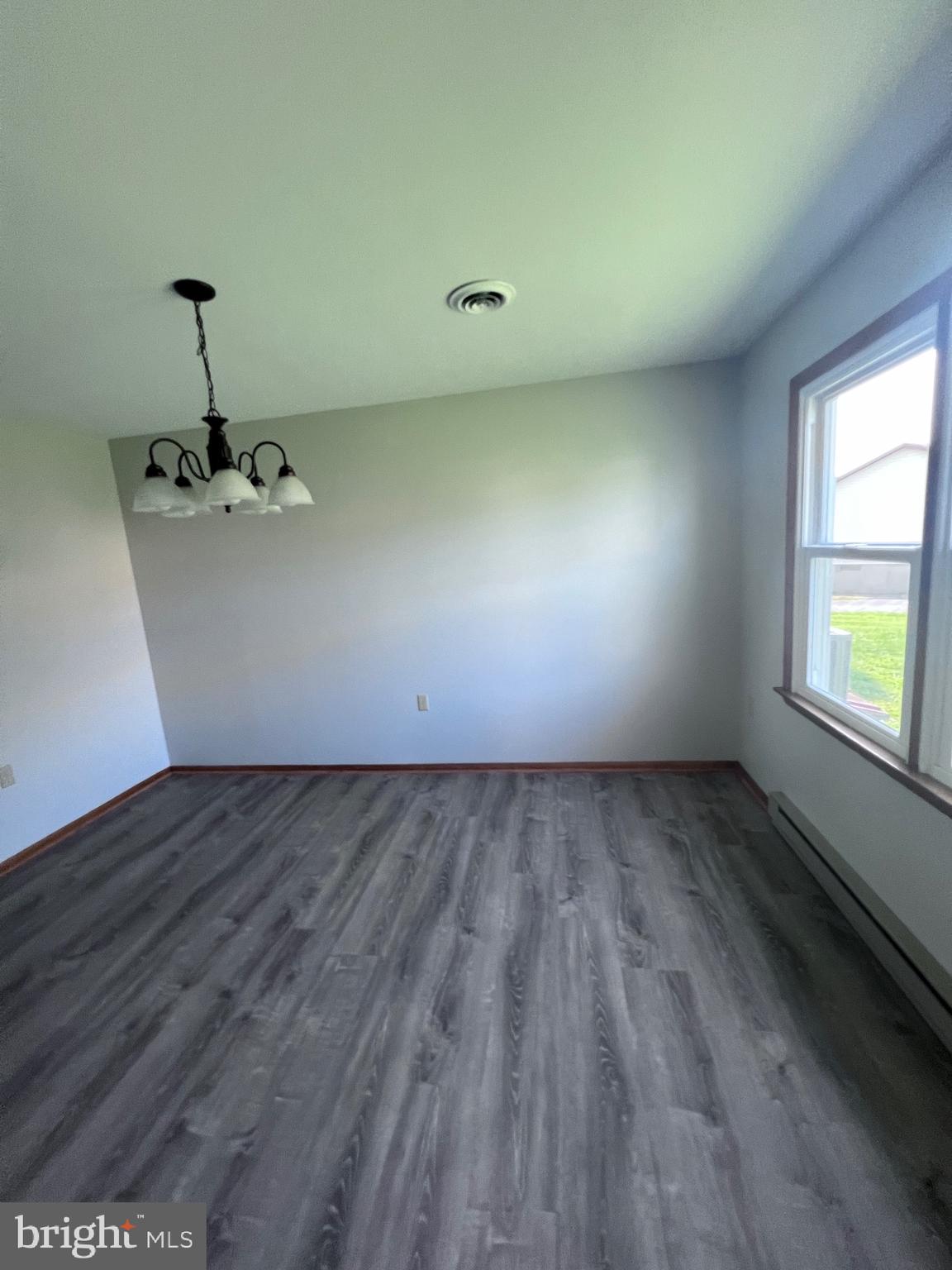 DEVLIN SQUARE - Residential Lease