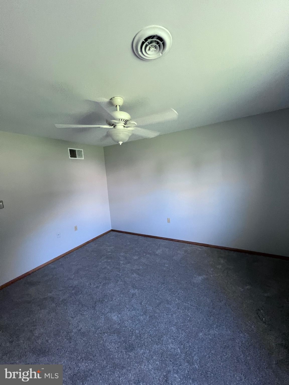 DEVLIN SQUARE - Residential Lease