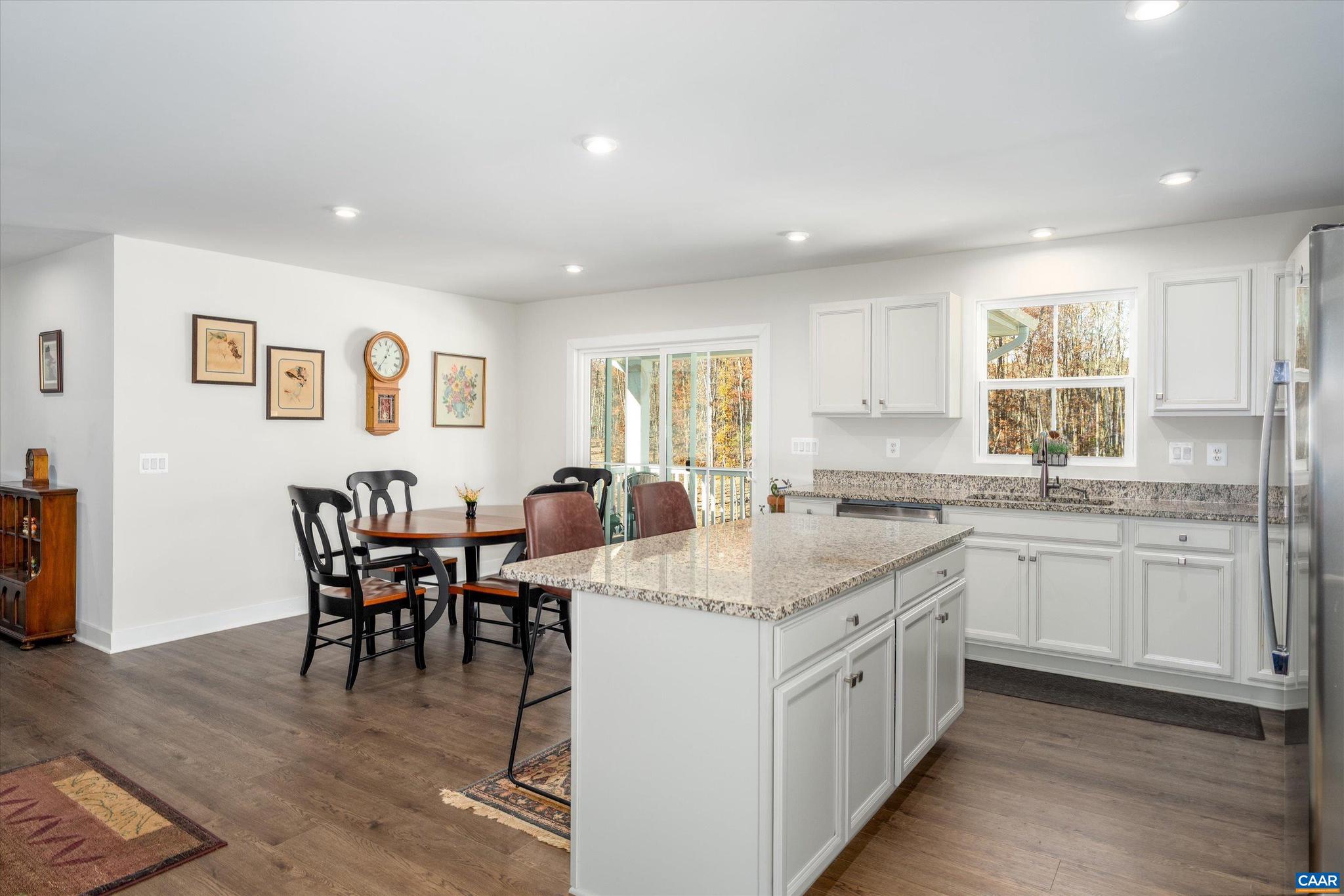 VILLAGE OAKS - Residential