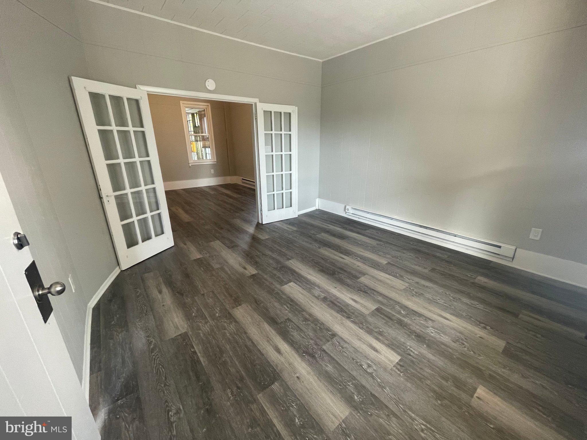 35 POTTSVILLE STREET E