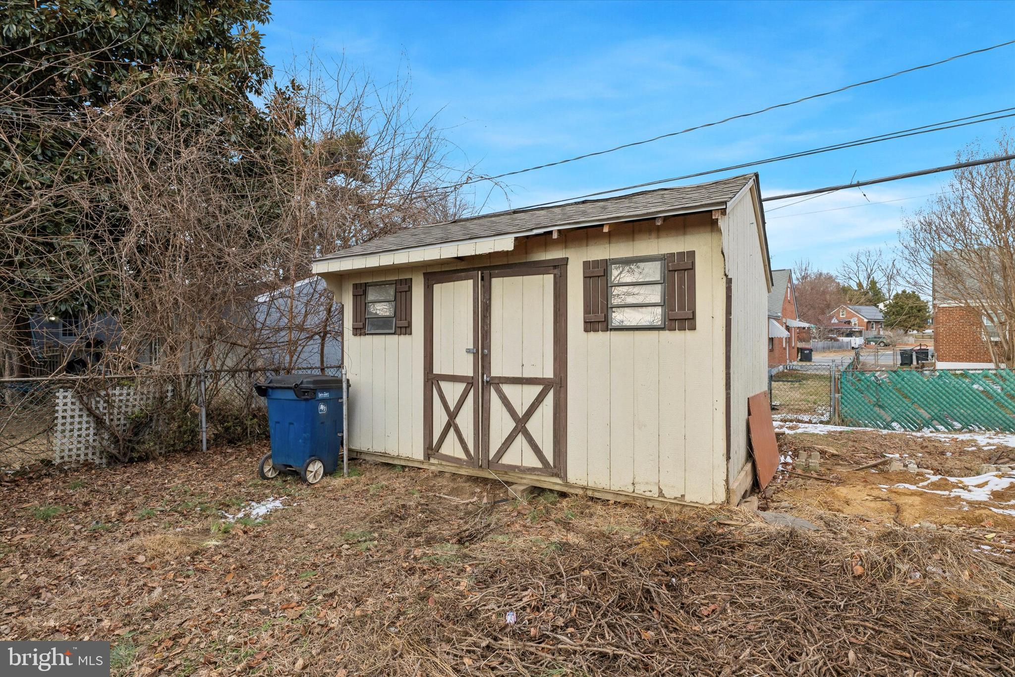 COLLINS PARK - Residential