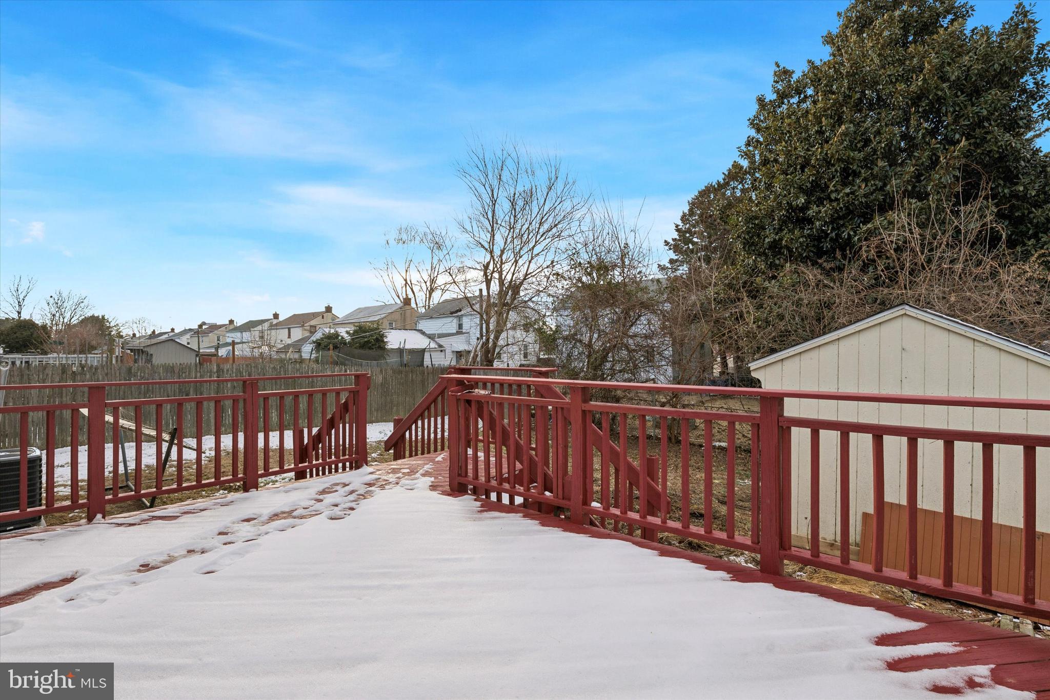 COLLINS PARK - Residential