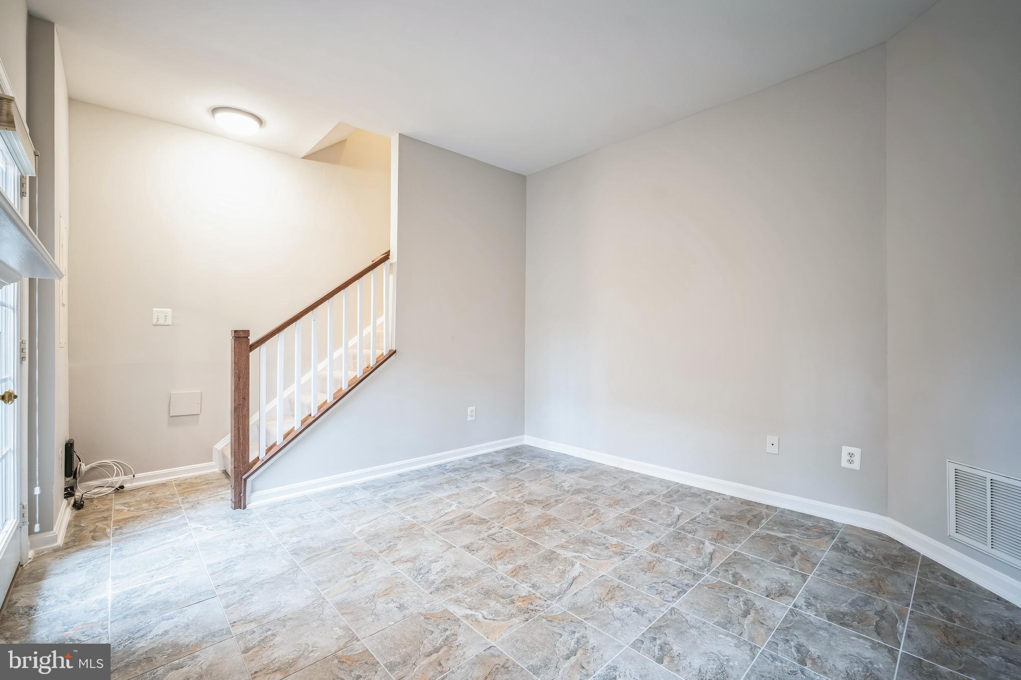 BARR HILL AT INVERNESS - Residential