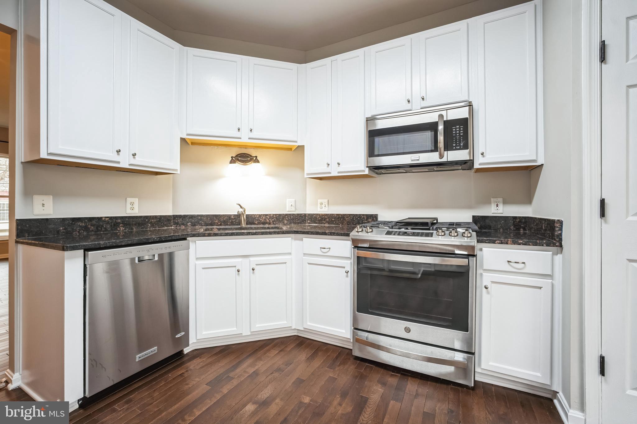 BARR HILL AT INVERNESS - Residential