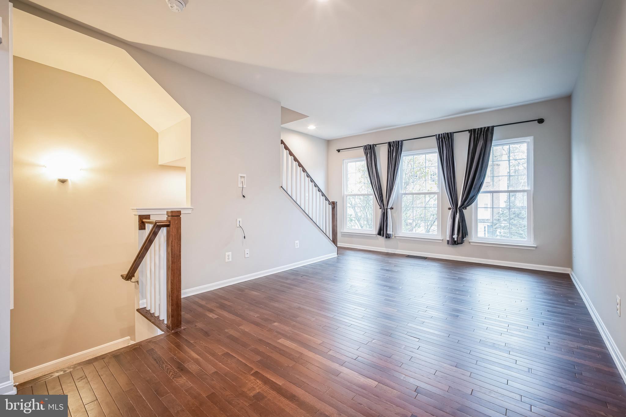 BARR HILL AT INVERNESS - Residential