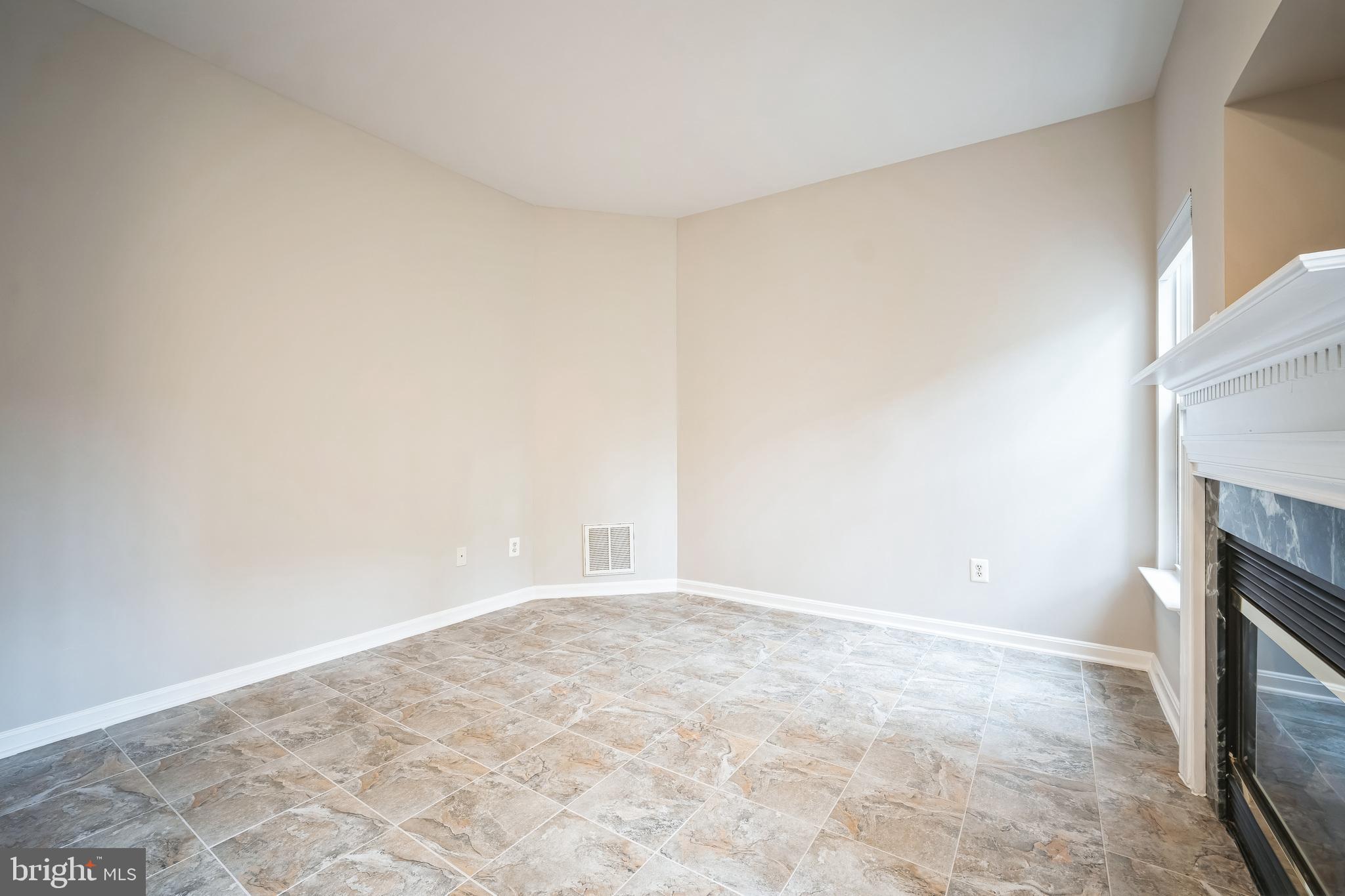 BARR HILL AT INVERNESS - Residential