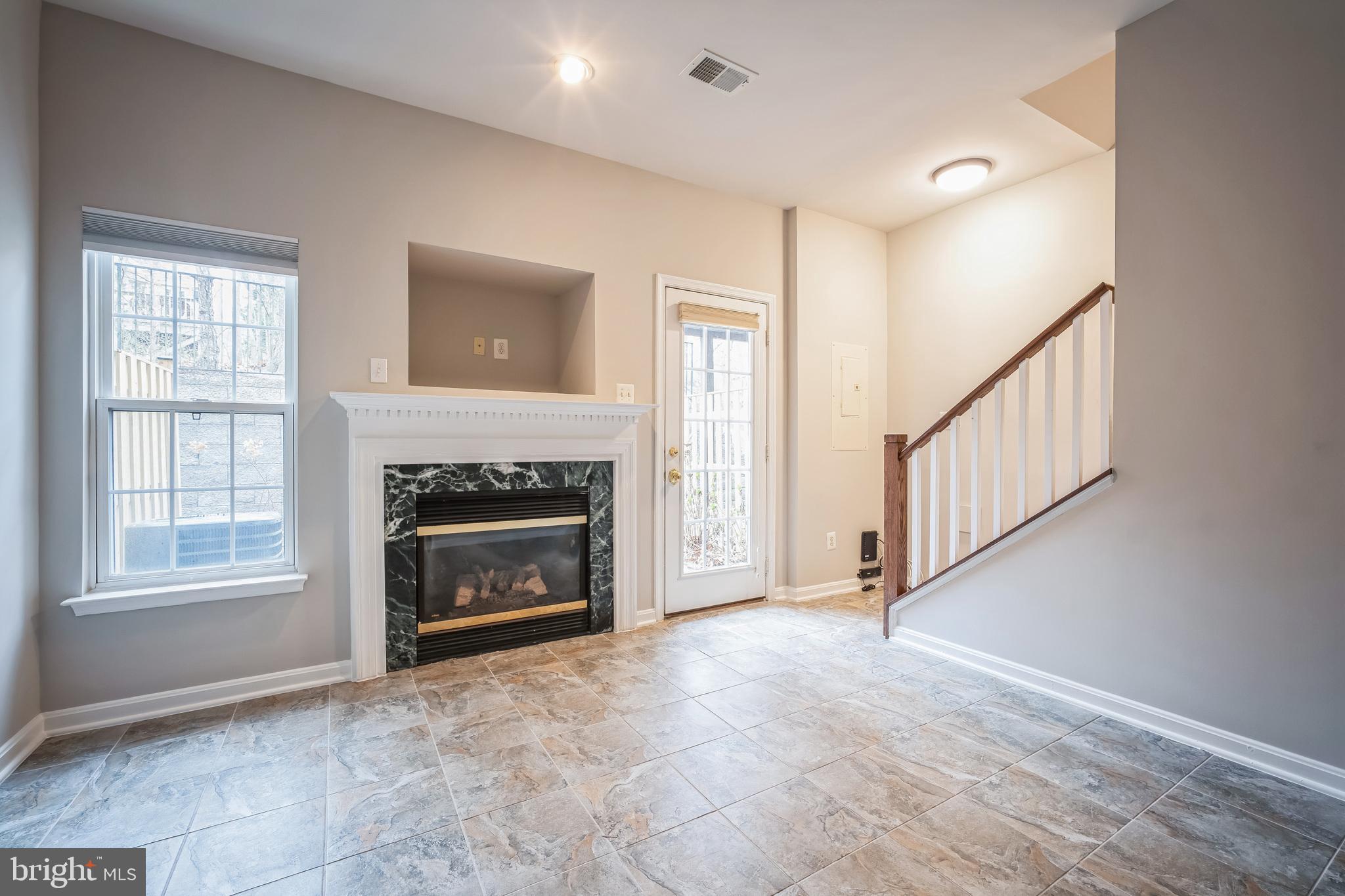 BARR HILL AT INVERNESS - Residential