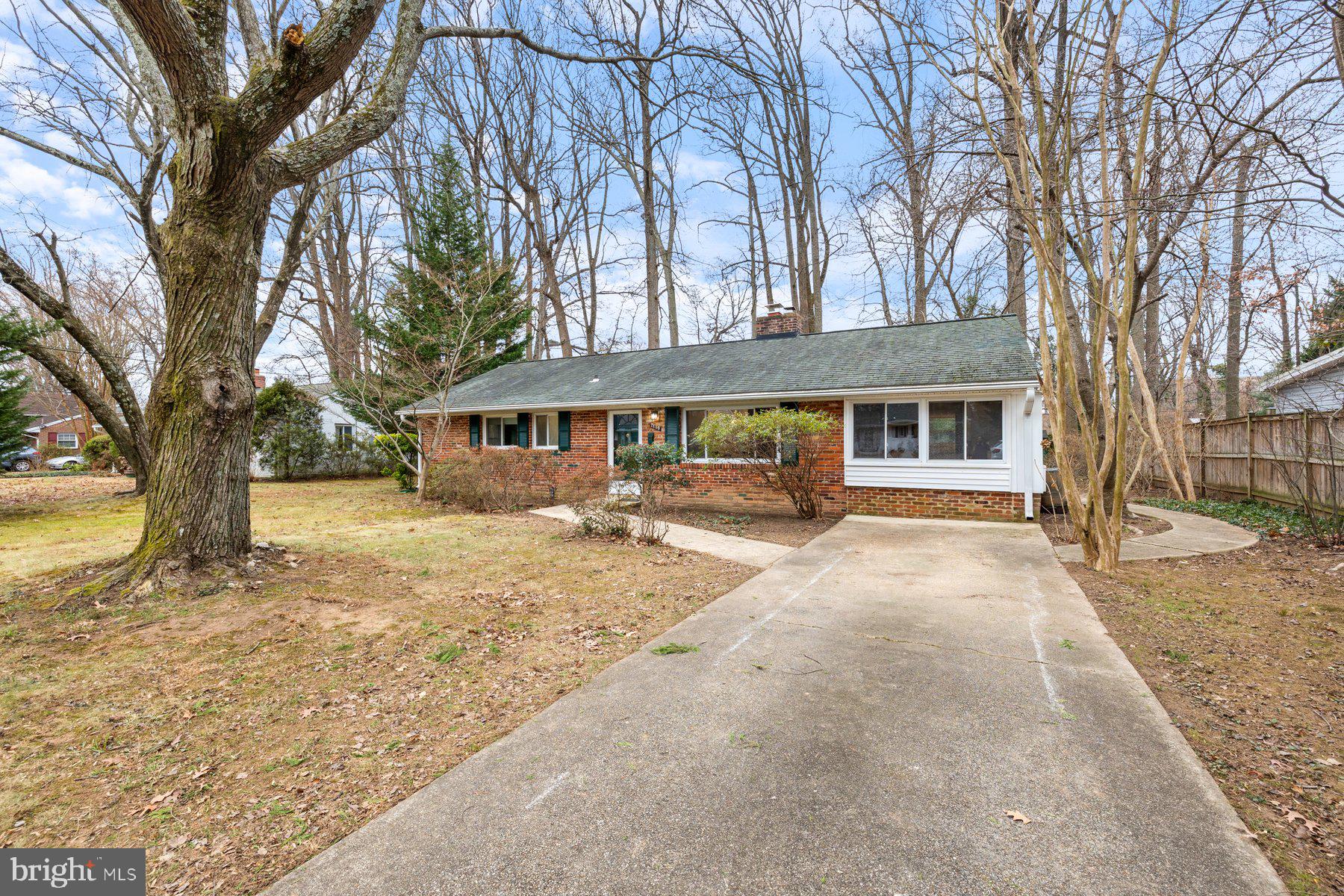 NORTH SPRINGFIELD - Residential