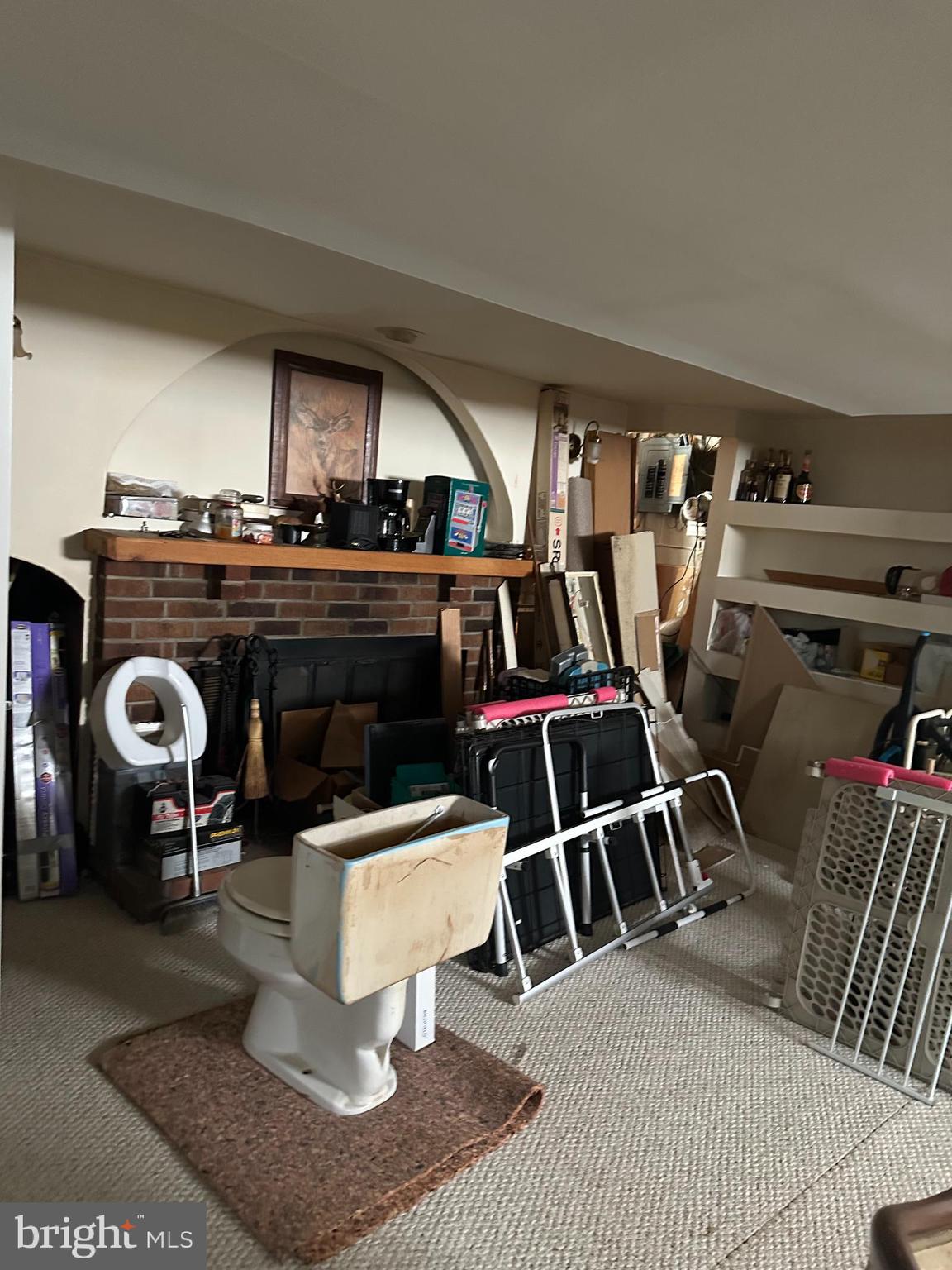 RIDGE GROVE - Residential