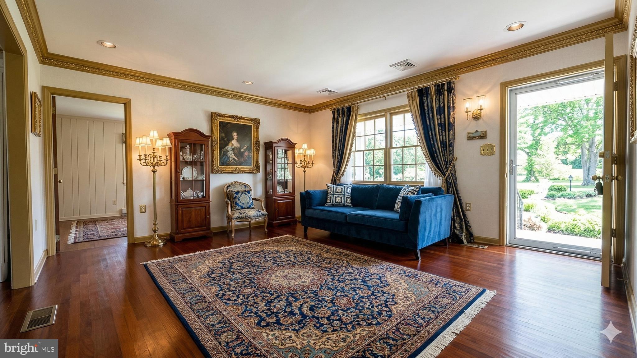 2203 HAMBROOKS BOULEVARD