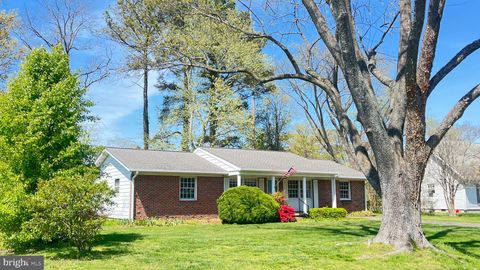 2203 HAMBROOKS BOULEVARD CAMBRIDGE MD 21613