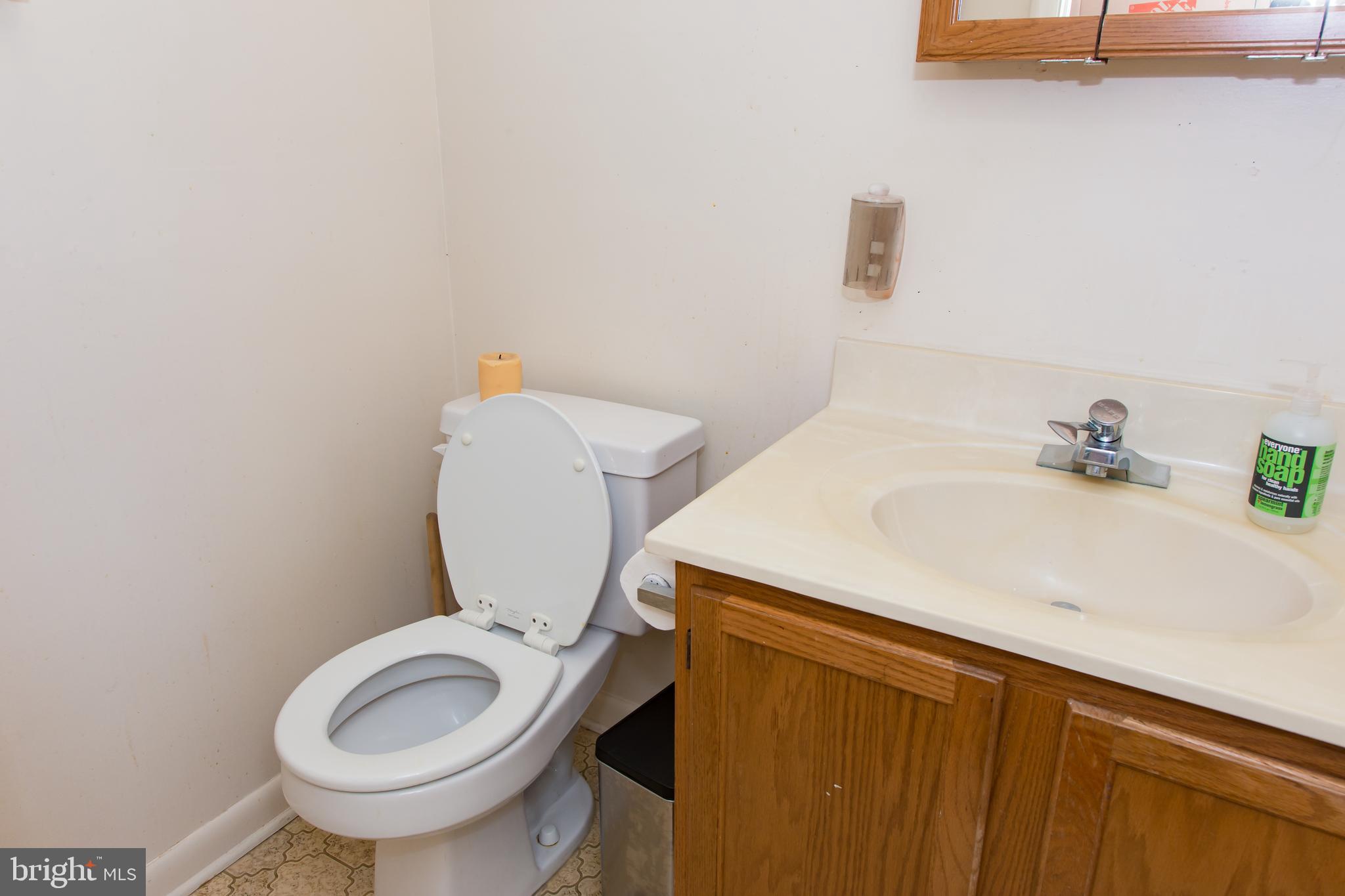 ROSEMONT - Residential Lease