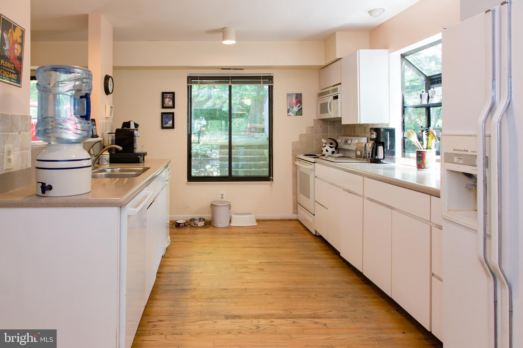 ROSEMONT - Residential Lease