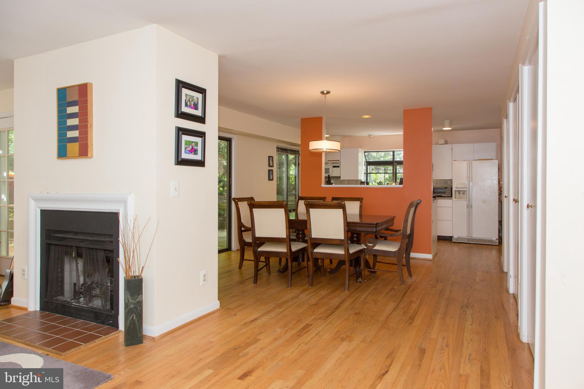 ROSEMONT - Residential Lease