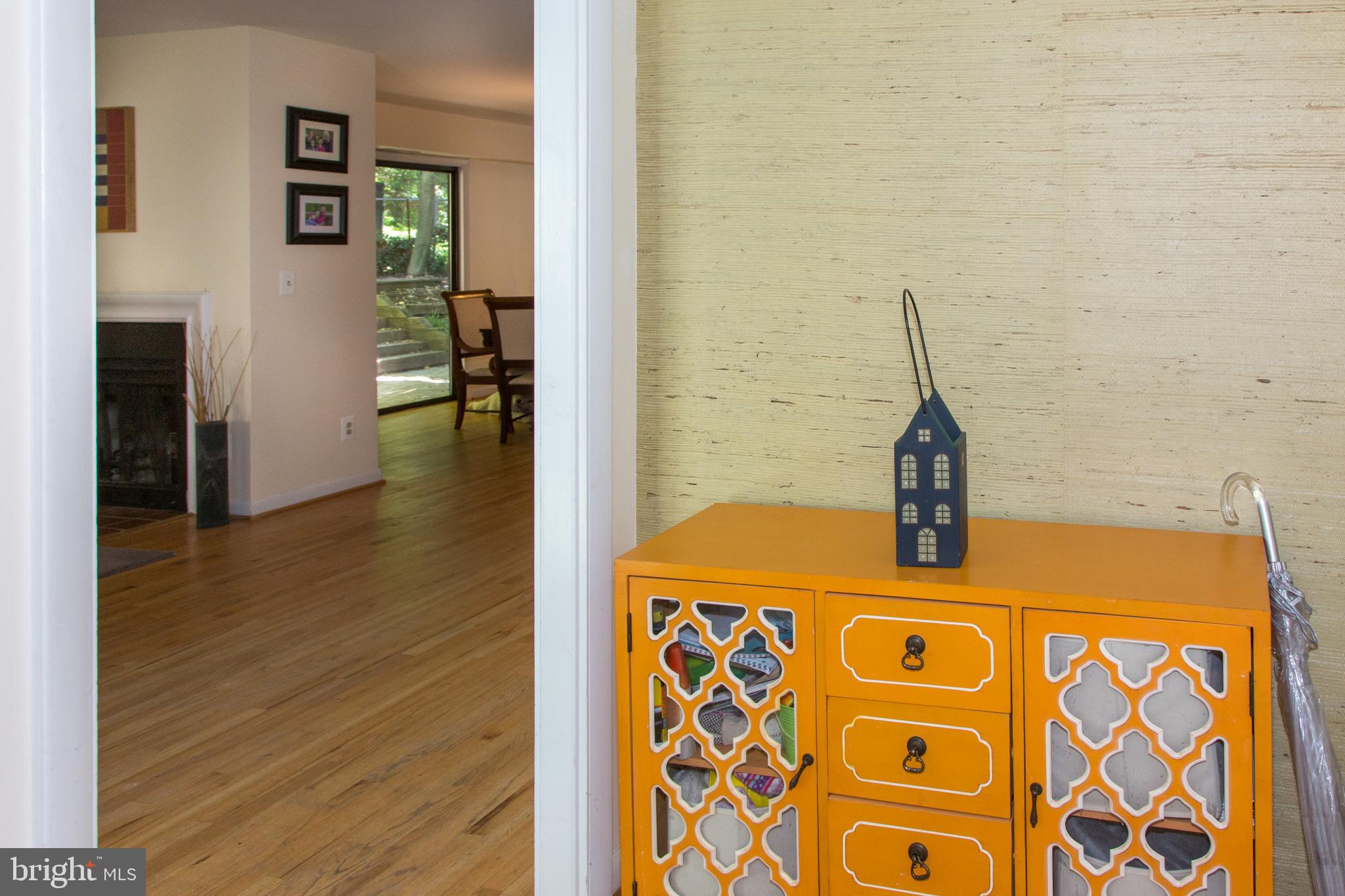 ROSEMONT - Residential Lease