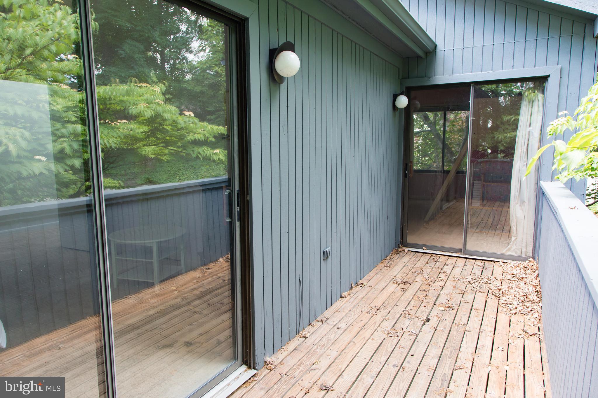 ROSEMONT - Residential Lease