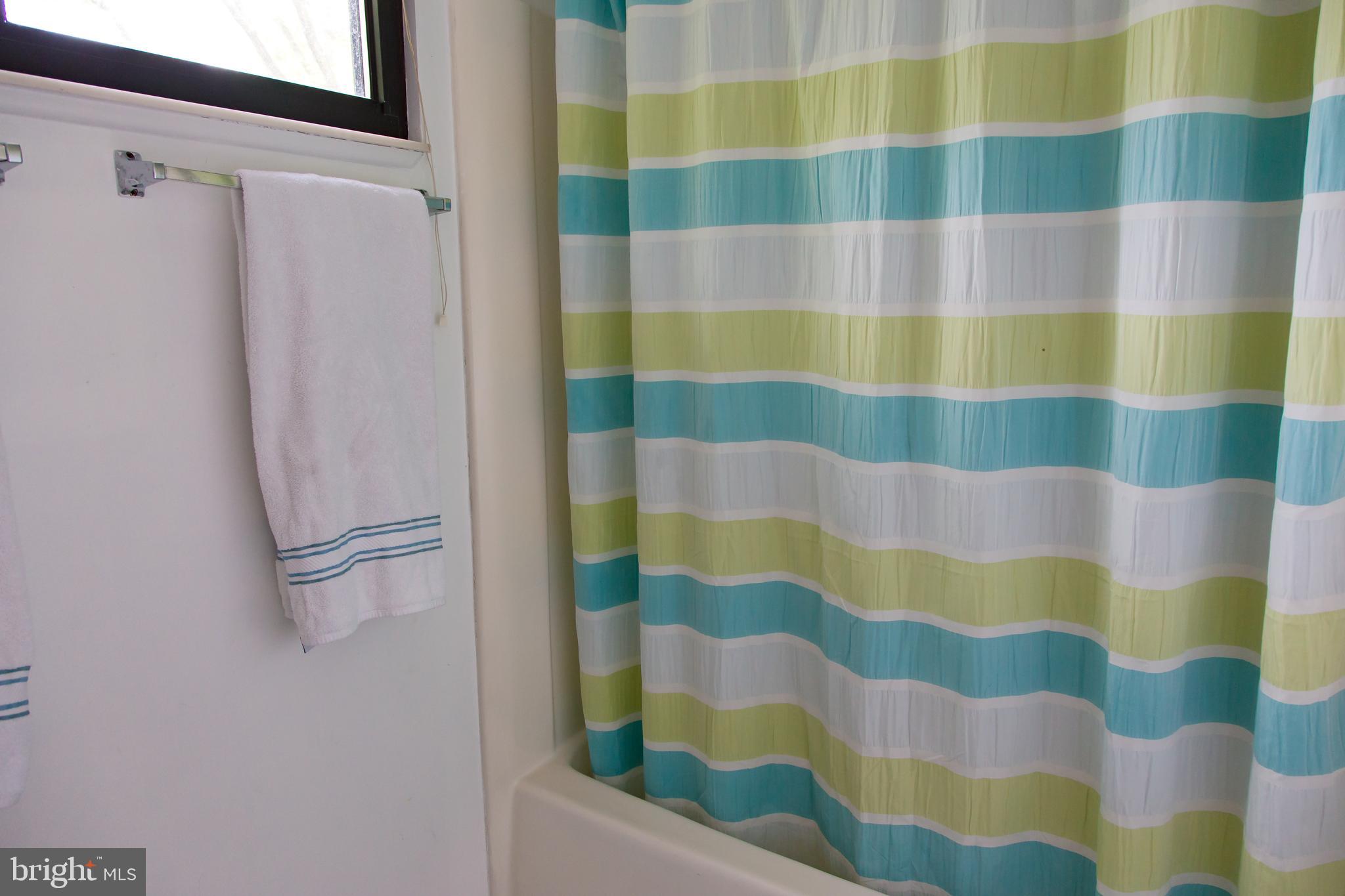 ROSEMONT - Residential Lease