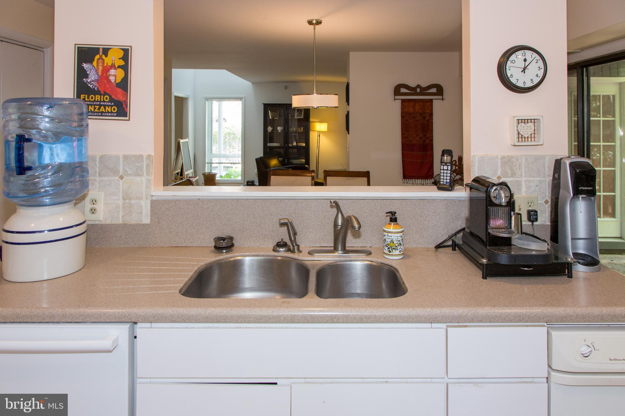 ROSEMONT - Residential Lease