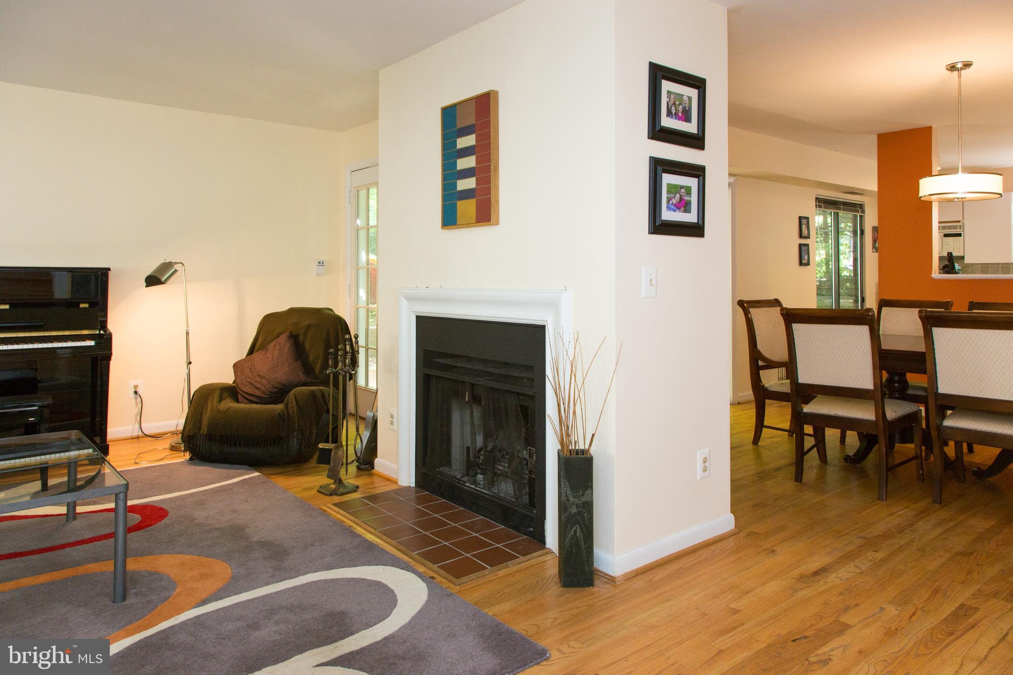 ROSEMONT - Residential Lease