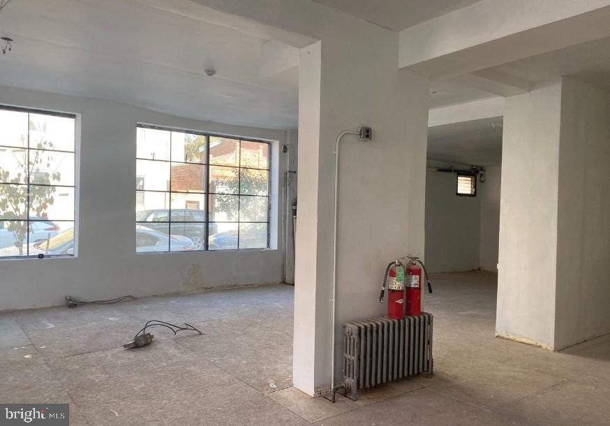 835 CORINTHIAN AVENUE COMM