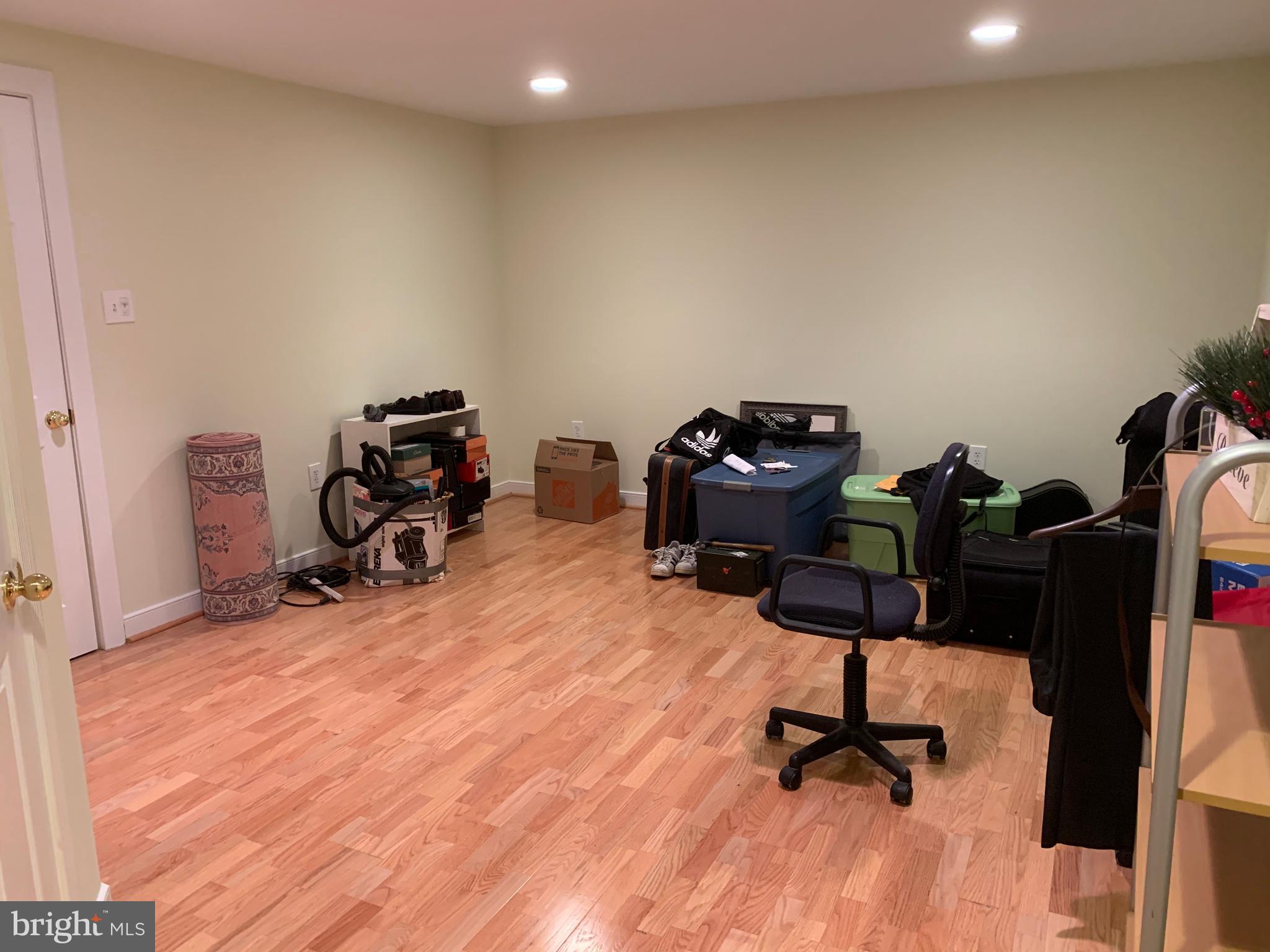 STONEGATE - Residential Lease