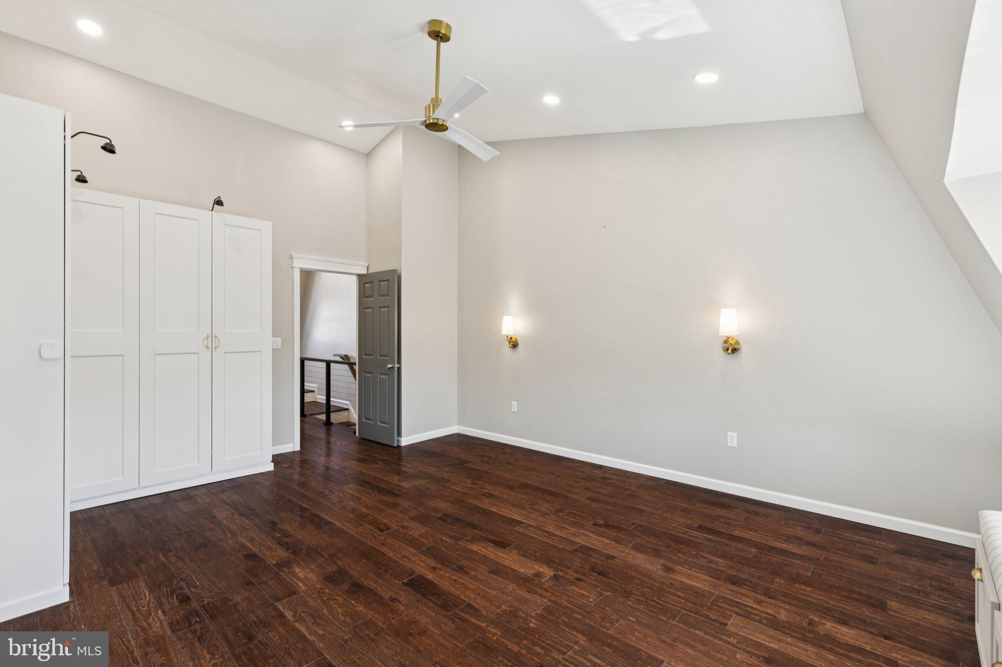 MANAYUNK - Residential