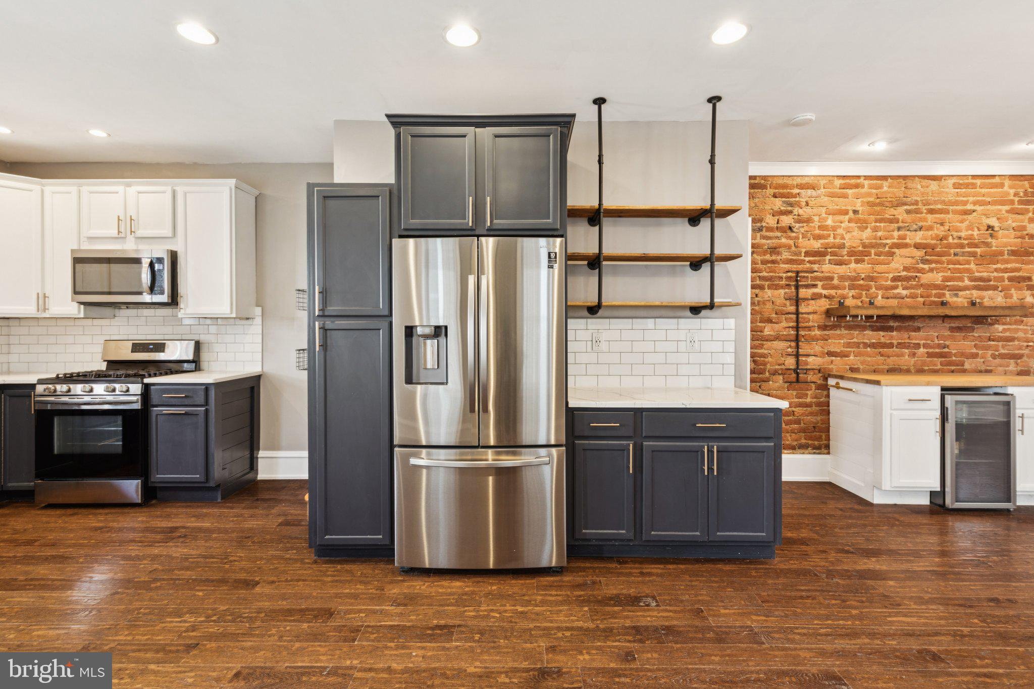 MANAYUNK - Residential