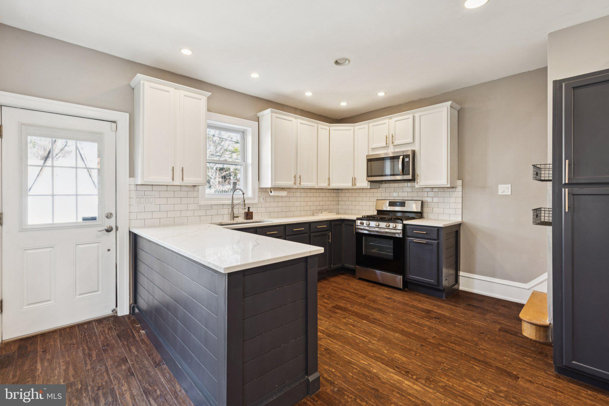 MANAYUNK - Residential