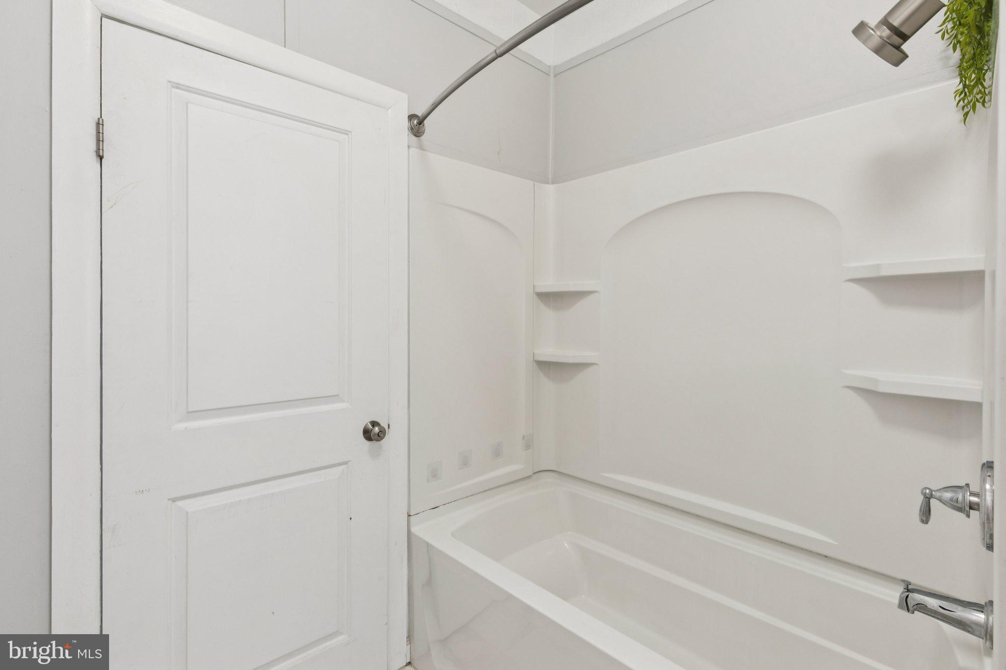 MANAYUNK - Residential