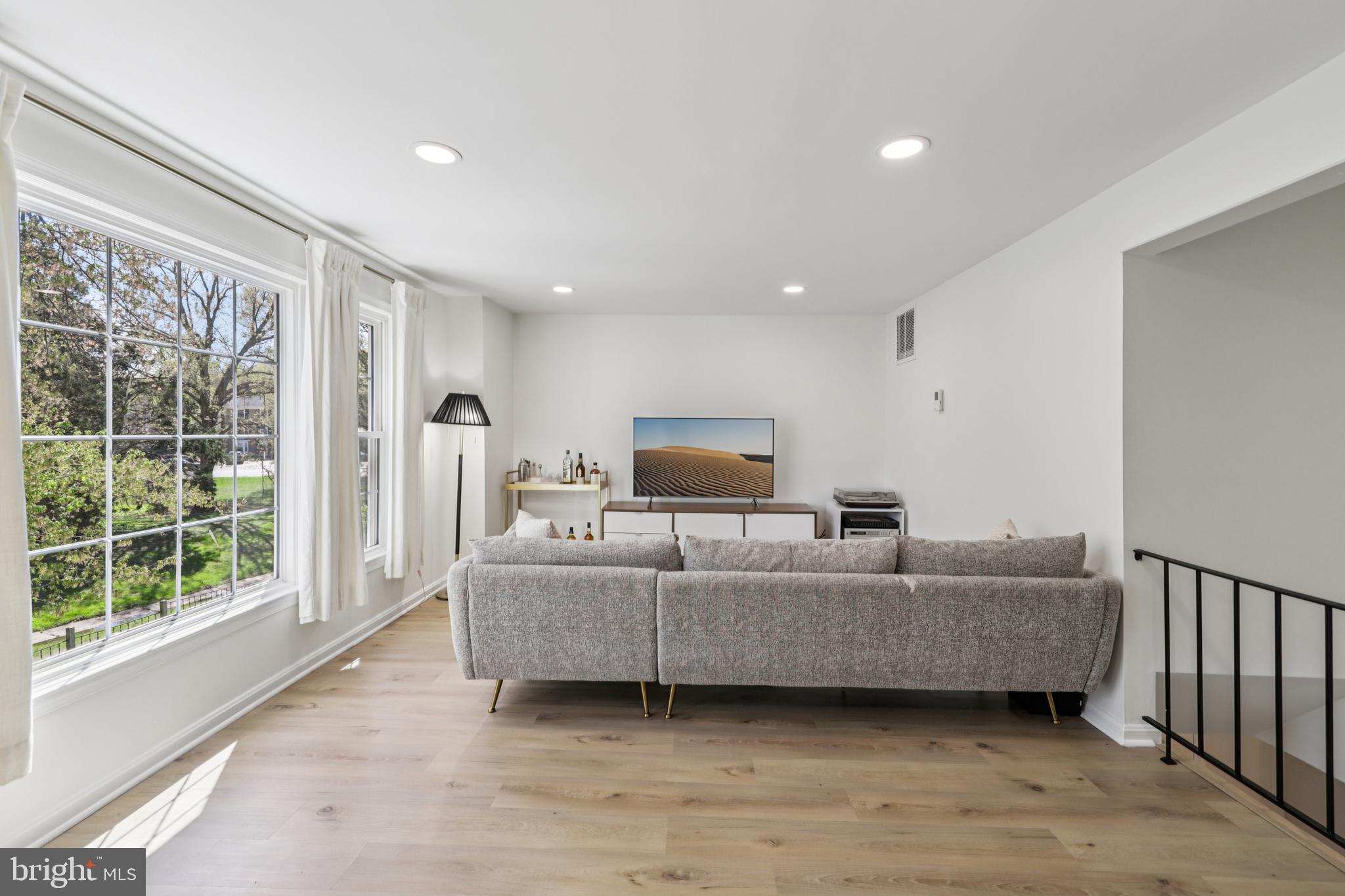 Property Search 4321 GRAMERCY CIRCLE