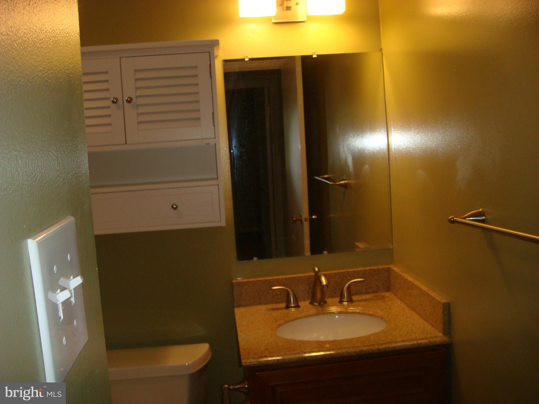 REGENCY ESTATES - Residential Lease