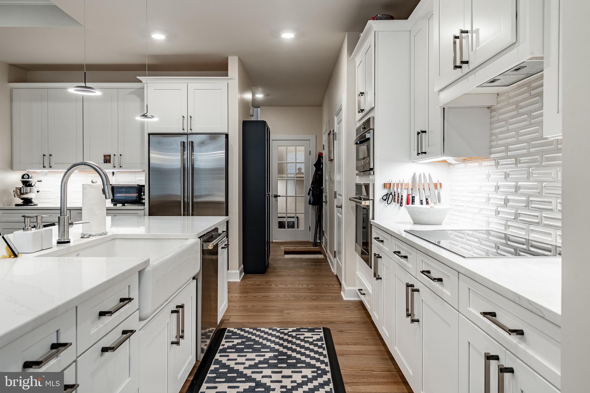 GREYSTONE - Residential