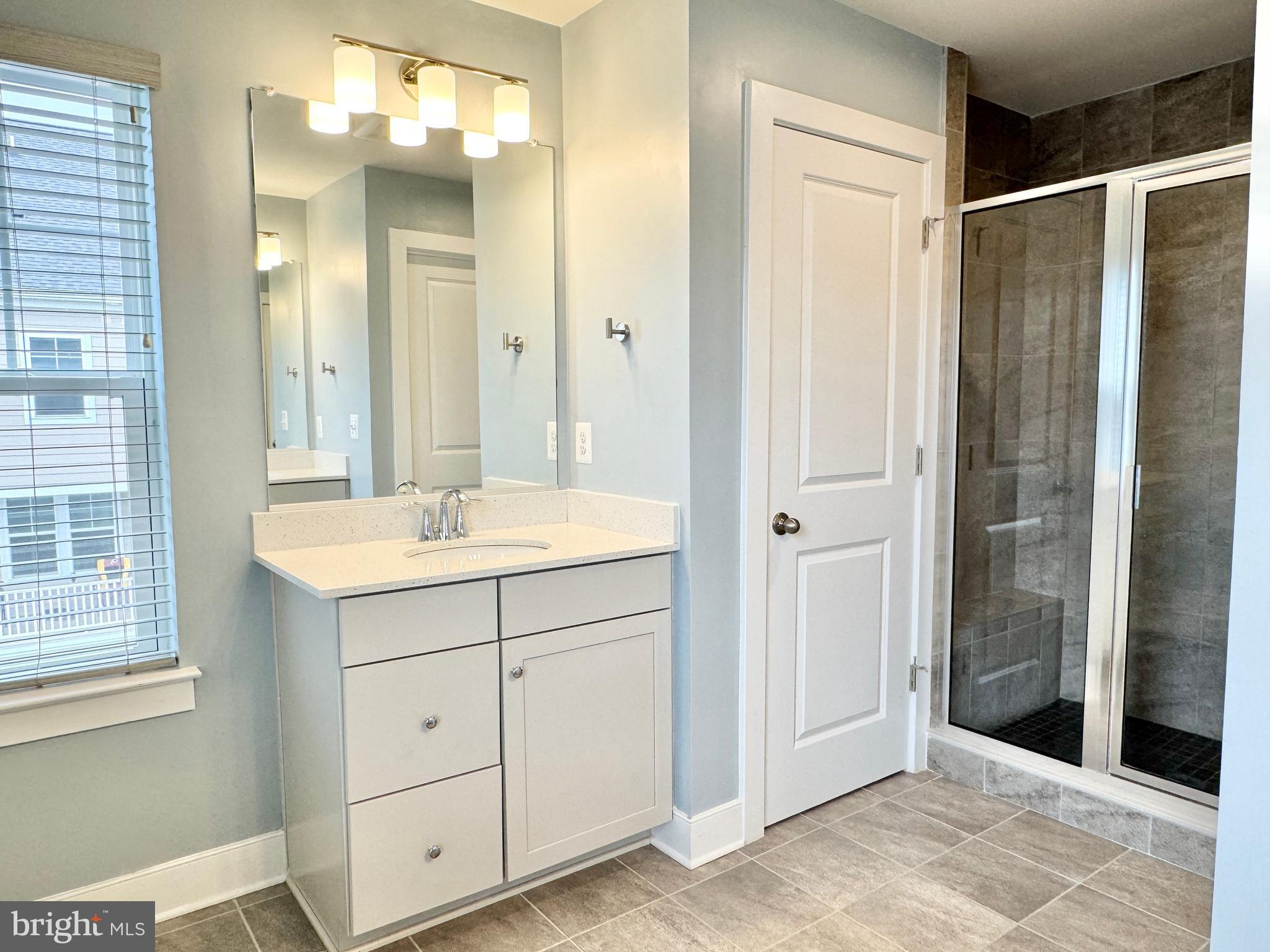 POTOMAC SHORES - Residential Lease