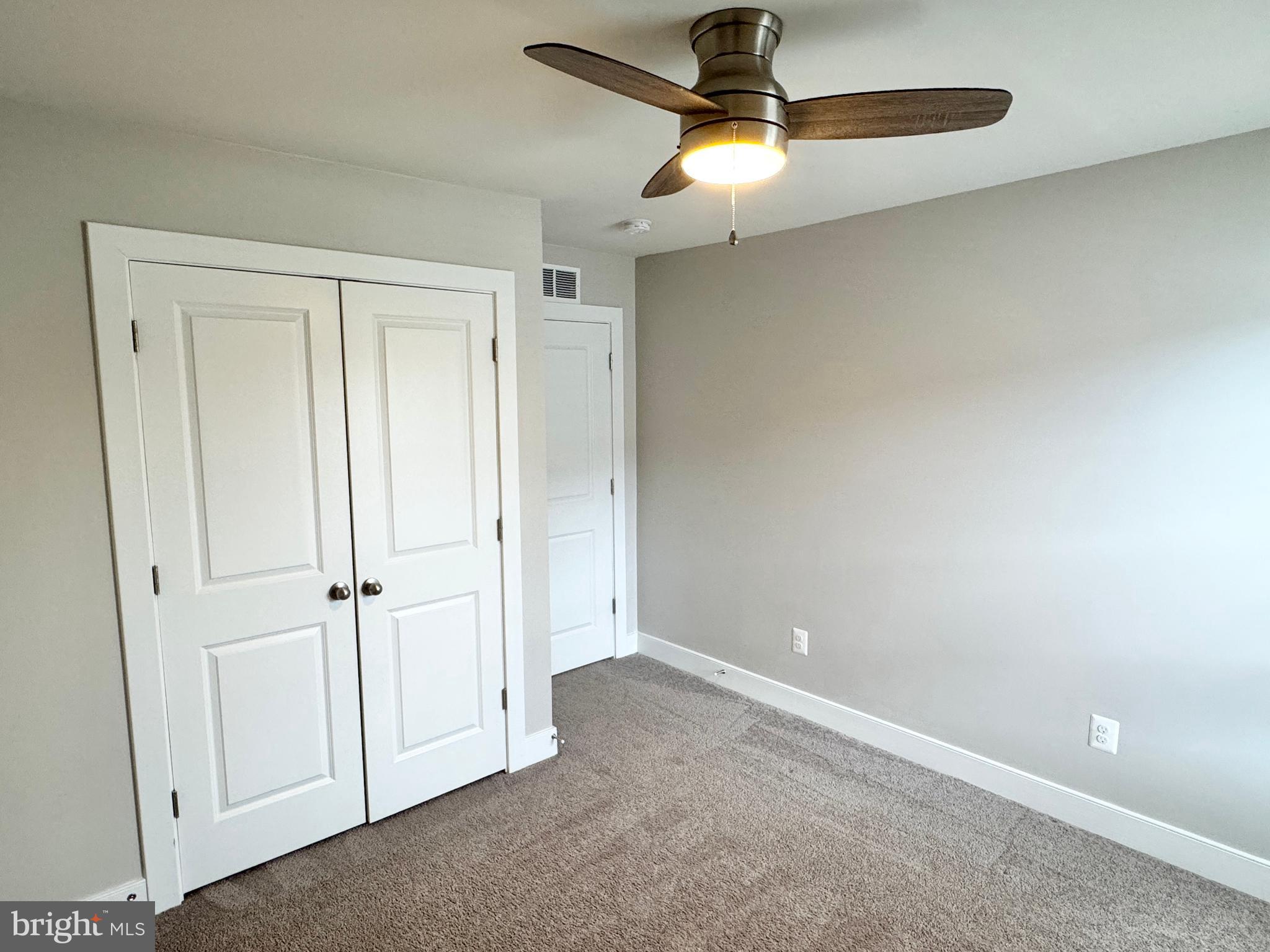 POTOMAC SHORES - Residential Lease