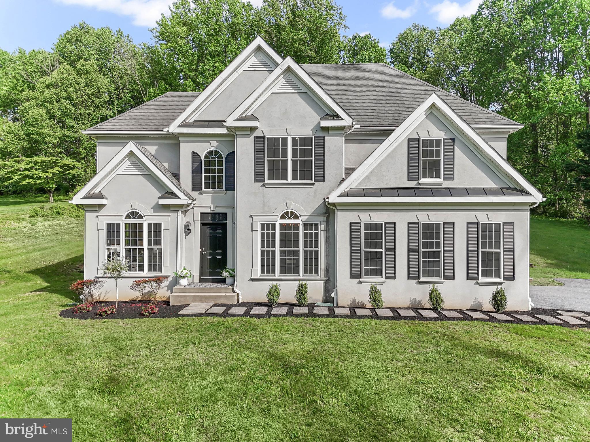 CHAMBERS ROCK FARM - Residential