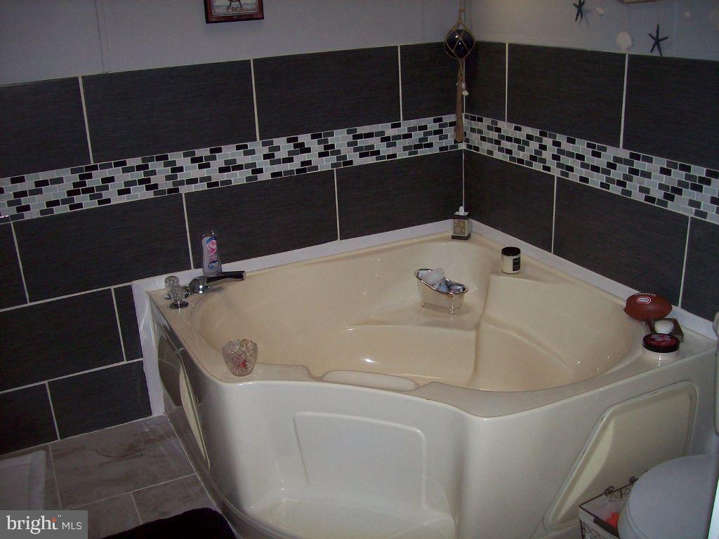 STONEY HILL MHP - Residential