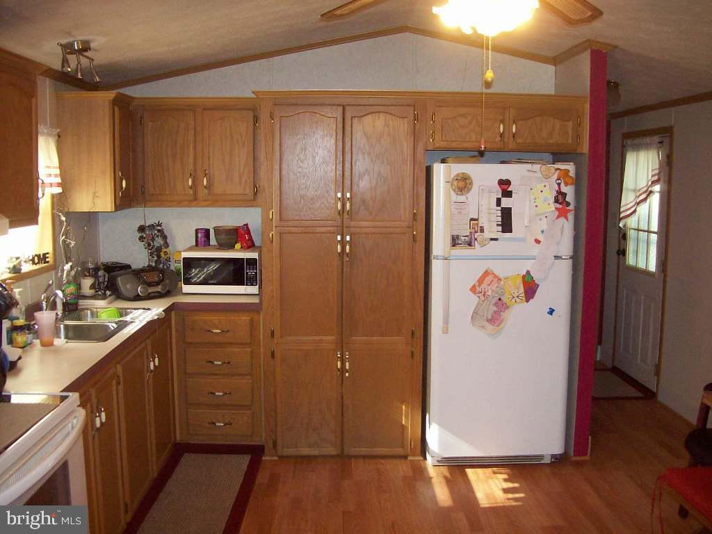 STONEY HILL MHP - Residential