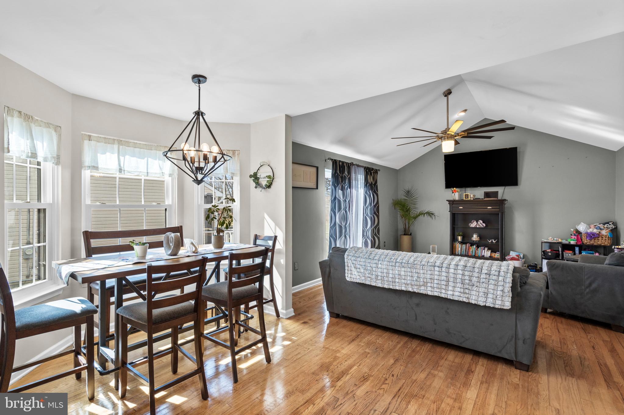 FAIRVIEW - Residential