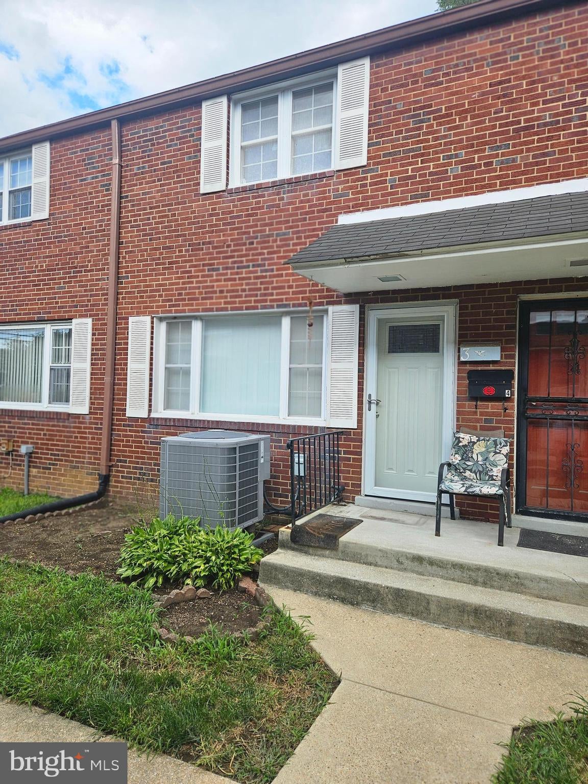 410 MAIN STREET 3