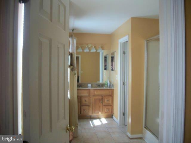 THE PROVINCES - Residential Lease