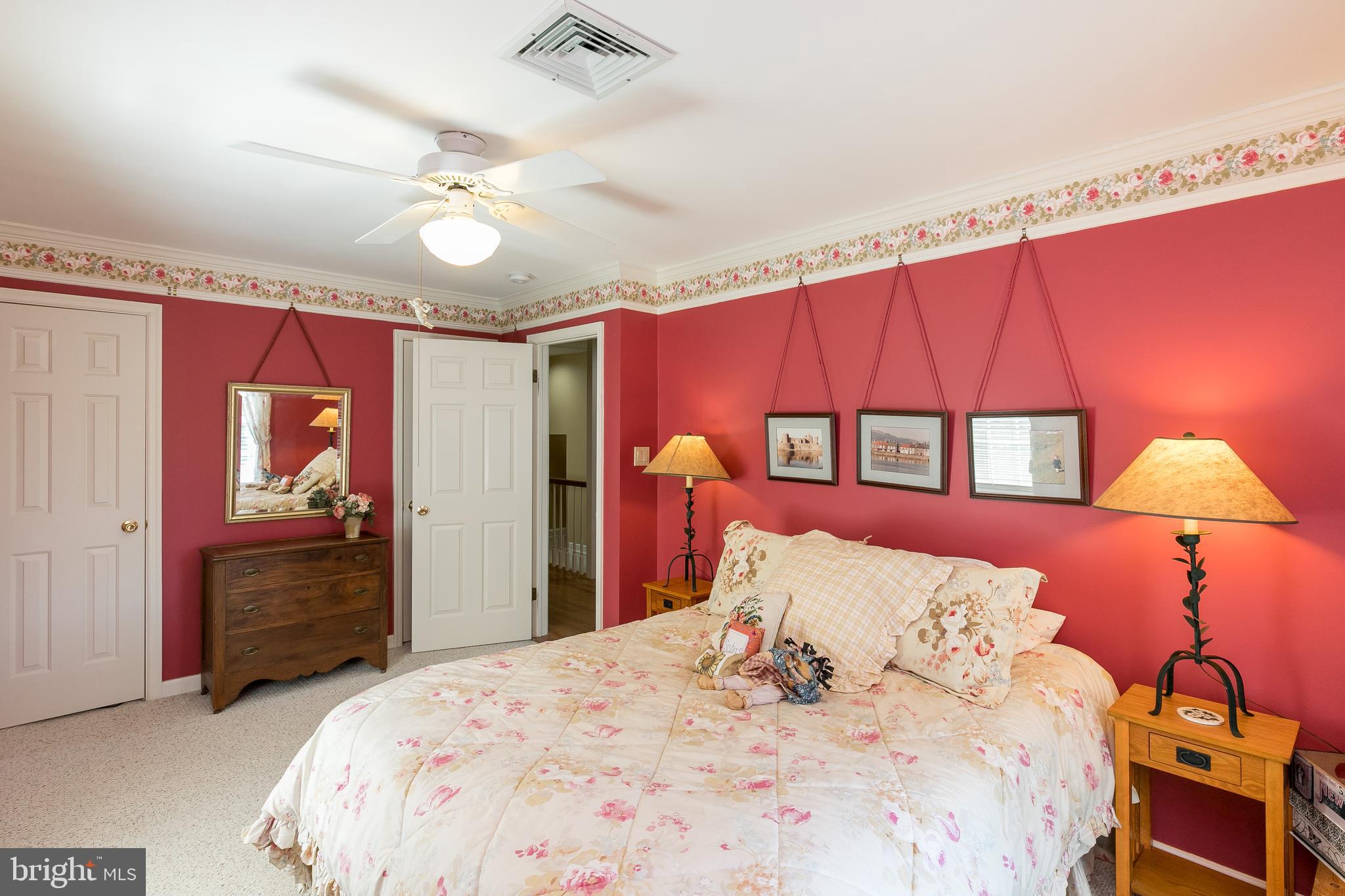 STONELEIGH - Residential