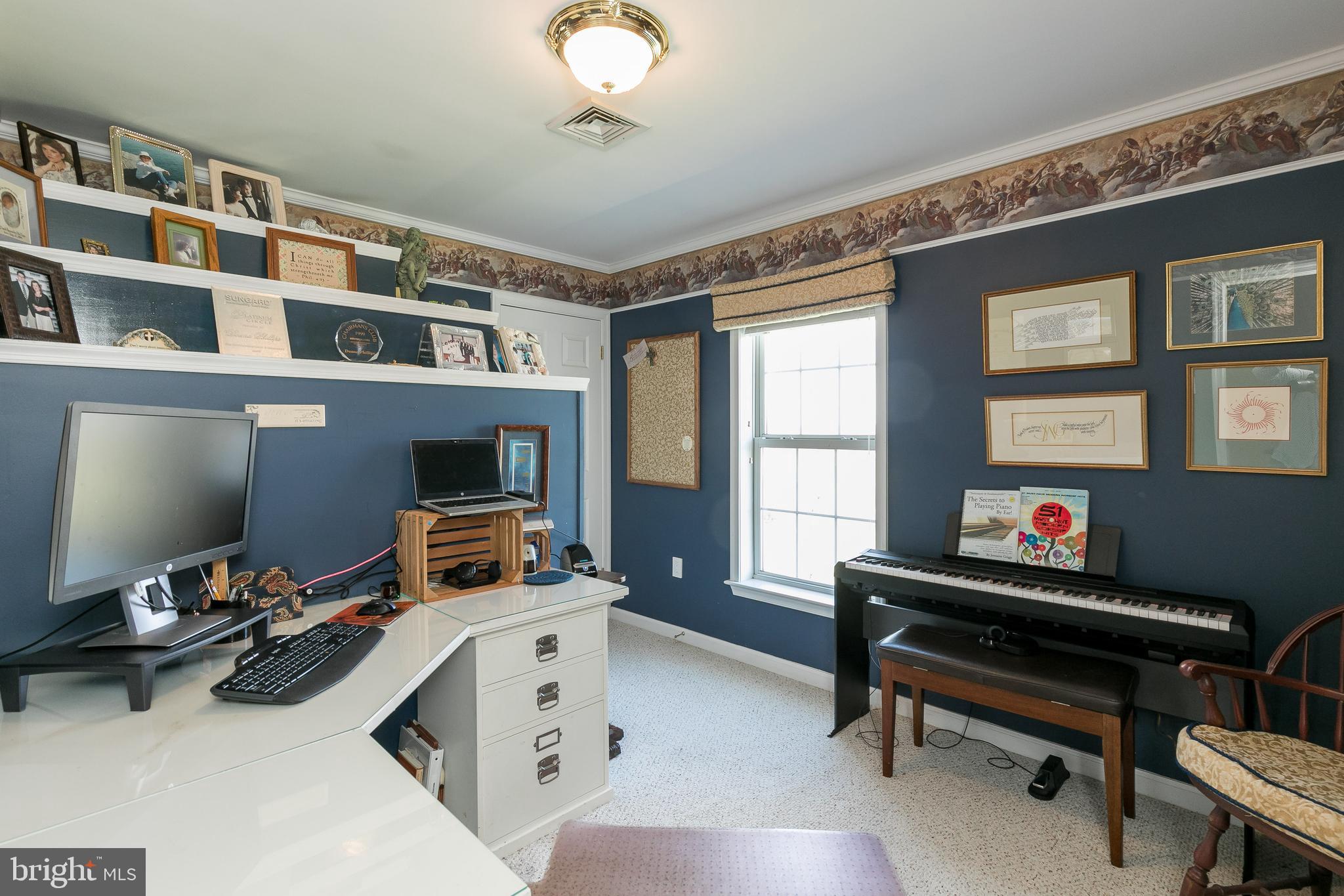 STONELEIGH - Residential