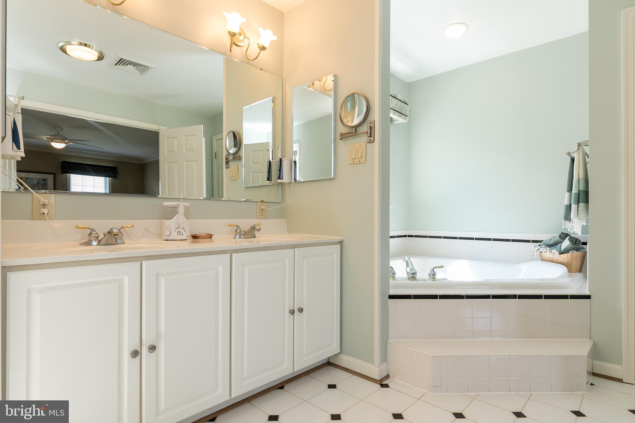 STONELEIGH - Residential