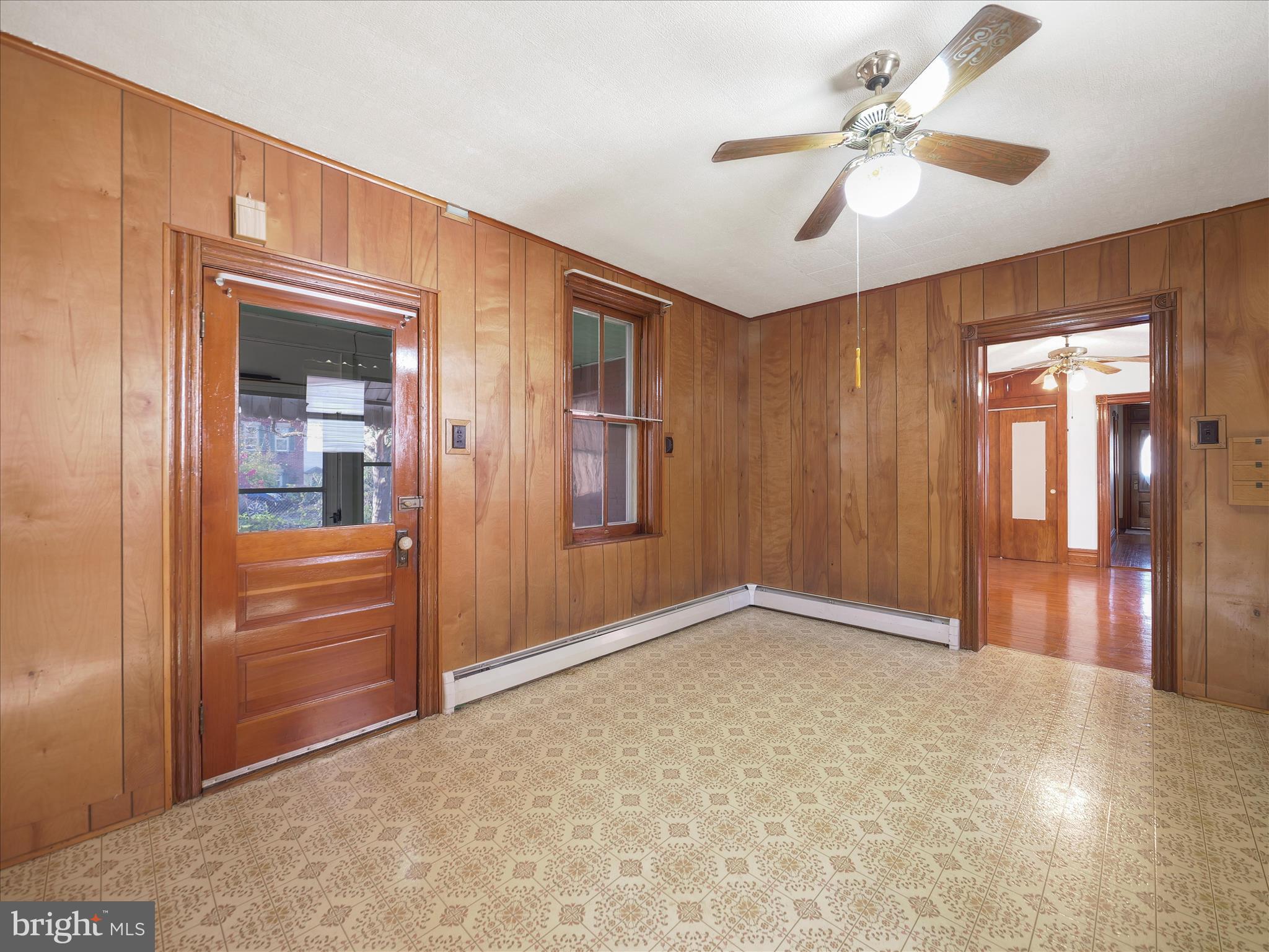 WAYNESBORO - Residential