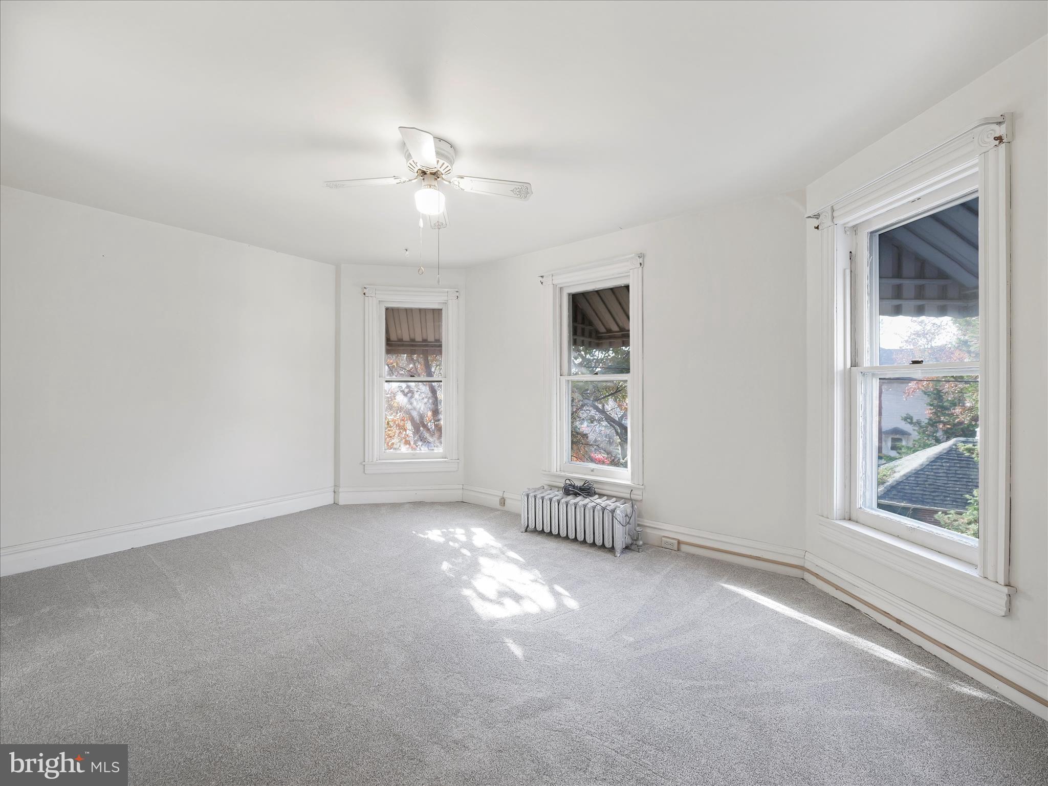 WAYNESBORO - Residential